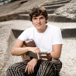 Avatar for Alvaro Gribel