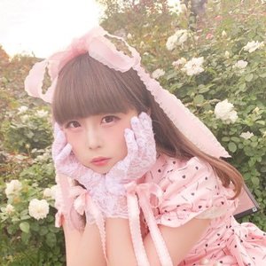 イヴにゃんローラーコースター 的头像