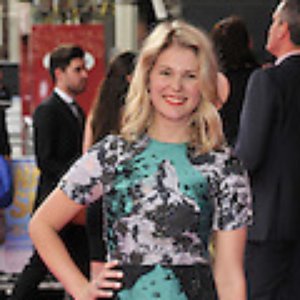 Hannah Arterton 的头像
