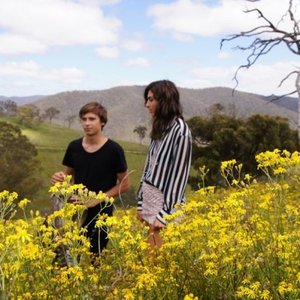 Anna Lunoe & Flume のアバター