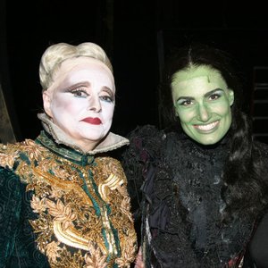 Avatar di Carole Shelley & Idina Menzel