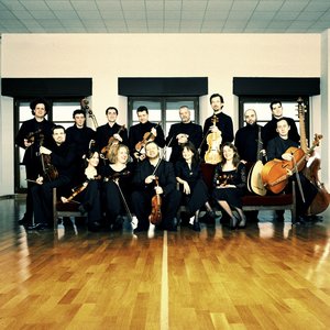Fabio Biondi/Isabella Longo/Enrico Casazza/Raffaello Negri/Maurizio Naddeo/Europa Galante 的头像