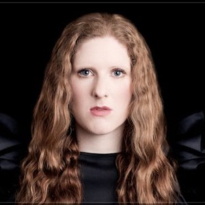 Cheryl Frances-Hoad 的头像