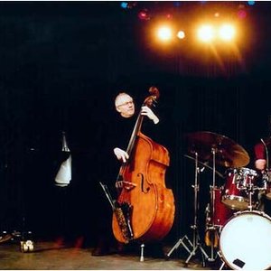 Alex Riel Trio 的头像