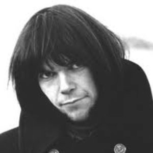 “Neil Young w/ Spiritualized”的封面