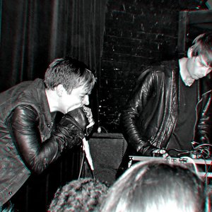 Prurient & Cold Cave 的头像