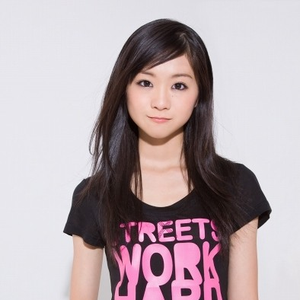 小川真奈 photo provided by Last.fm