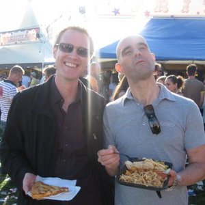 John "00" Fleming & Christopher Lawrence 的头像