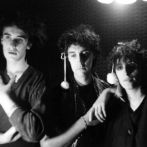 Opera Multi Steel photo provided by Last.fm