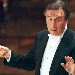 “Claudio Abbado;Berliner Philharmoniker”的封面