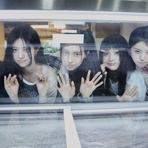 ILLIT - Topic 的头像