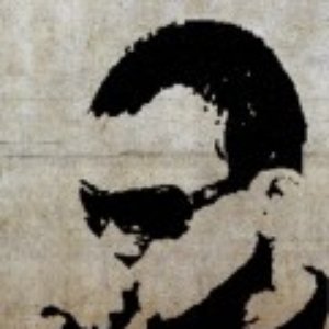 Al Coholic 的头像