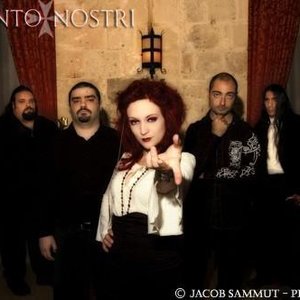 “Memento Nostri”的封面