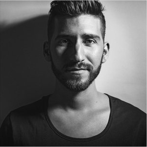 Chris IDH 的头像
