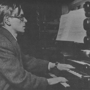 Hugo Distler 的头像