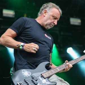 Peter Hook And The Light