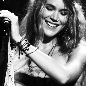 Joss Stone photo provided by Last.fm