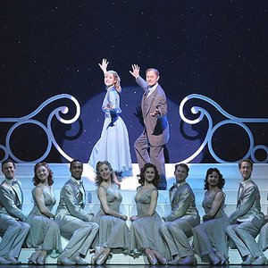 “The Original Broadway Cast Of 'Curtains'”的封面