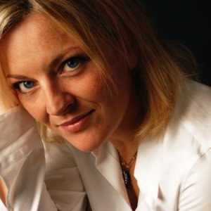 Claire Martin Profile Picture