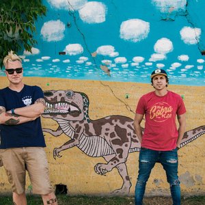 The Ativans 的头像