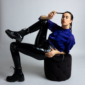 Anna Sharifi 的头像