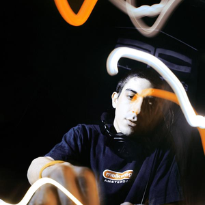 D Product photo provided by Last.fm