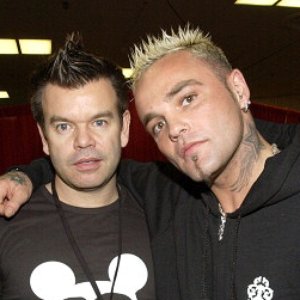 Paul Oakenfold feat. Shifty Shellshock için avatar