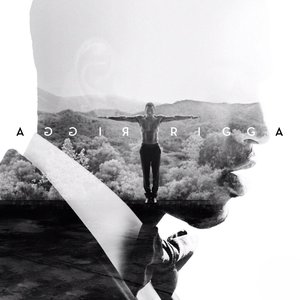 Trigga (Deluxe Version)