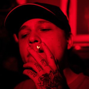 YUNG TOCHO 的头像