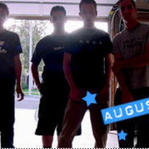 August Ends 的头像