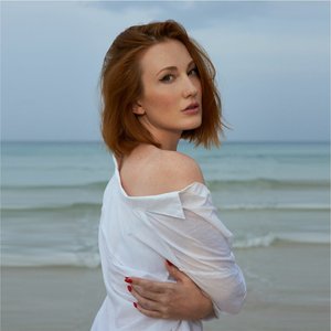 Elena Romanova 的头像