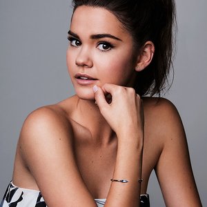 Maia Mitchell のアバター