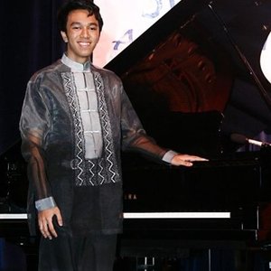 Avatar for Franz-Gregor Guzman