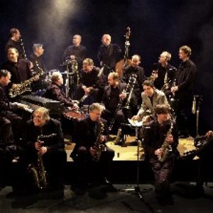 Bild för 'HR Big Band'