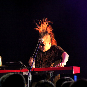 磯江俊道 photo provided by Last.fm