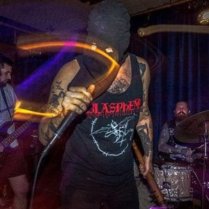 Slavehouse 的头像