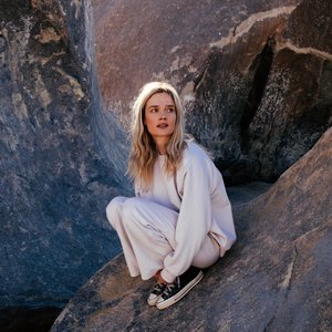 Pieces - Single