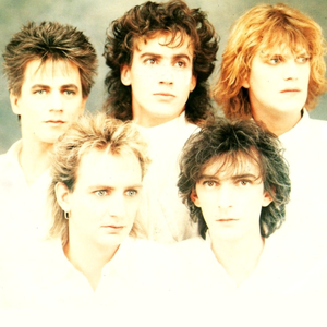 Münchener Freiheit photo provided by Last.fm