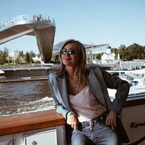 Vika Tsyganova のアバター