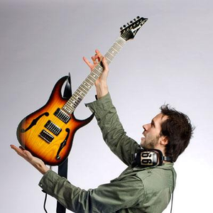 Paul Gilbert photo provided by Last.fm