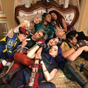 Descendants – Cast & Disney 的头像