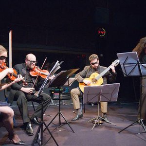 “Ensemble Vortex”的封面