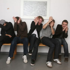 El Pino and the Volunteers photo provided by Last.fm