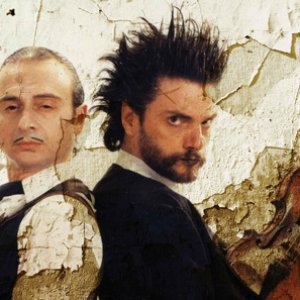 Avatar für Hique Gomes e Nico Nicolaiewsky