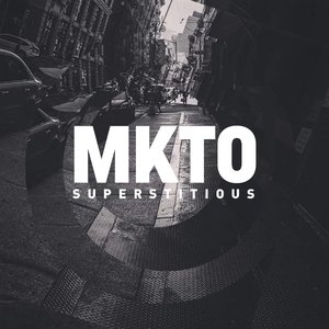 superstitious - Single