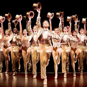 Elenco La Línea Del Coro 的头像