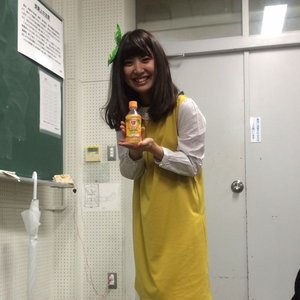 鈴木友里絵 的头像