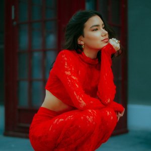 Ana Emilia 的头像