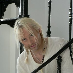 'Nick Beggs' için resim