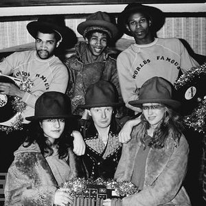 Malcolm McLaren & The World Famous Supreme Team 的头像